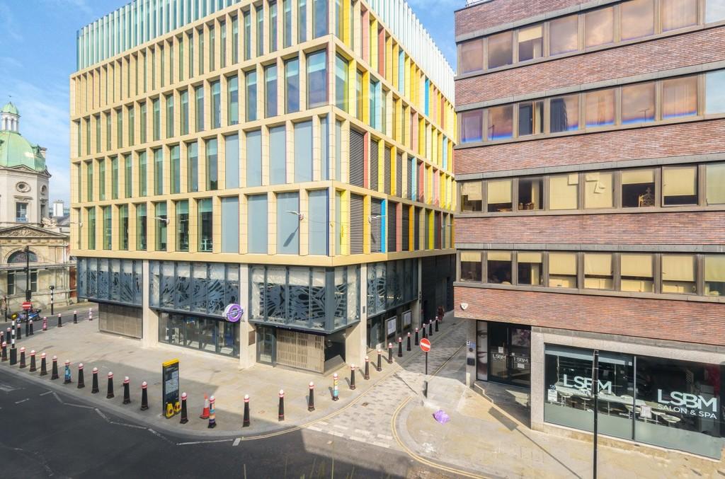 Smithfield Market Barbican EC1 Property to rent £1,250 pcm (£288 pw)