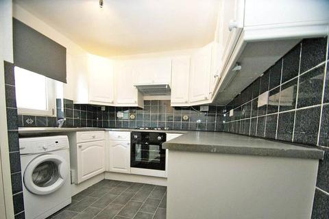 1 bedroom apartment to rent, Bateman Close, Barking, IG11