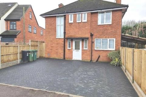 3 bedroom detached house to rent - Coningesby Drive, Watford