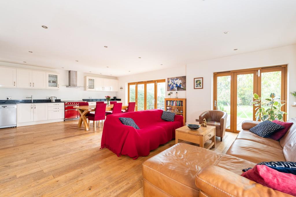 Family/Dining Area