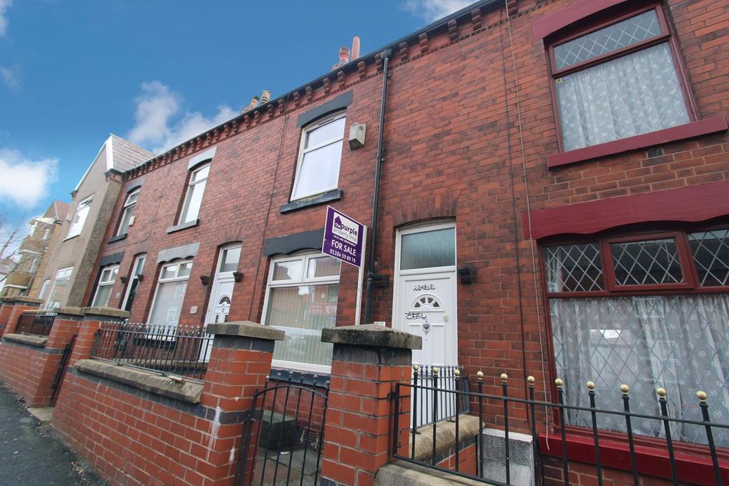 Beverley Road, Bolton, BL1 2 bed terraced house £120,000