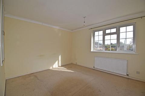 51 Hill View, Ashford, TN24 8YE