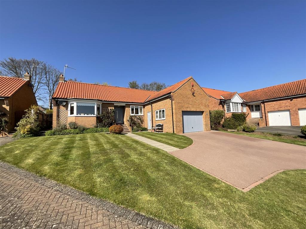 The Nurseries, East Ayton, Scarborough 3 bed house for sale £430,000