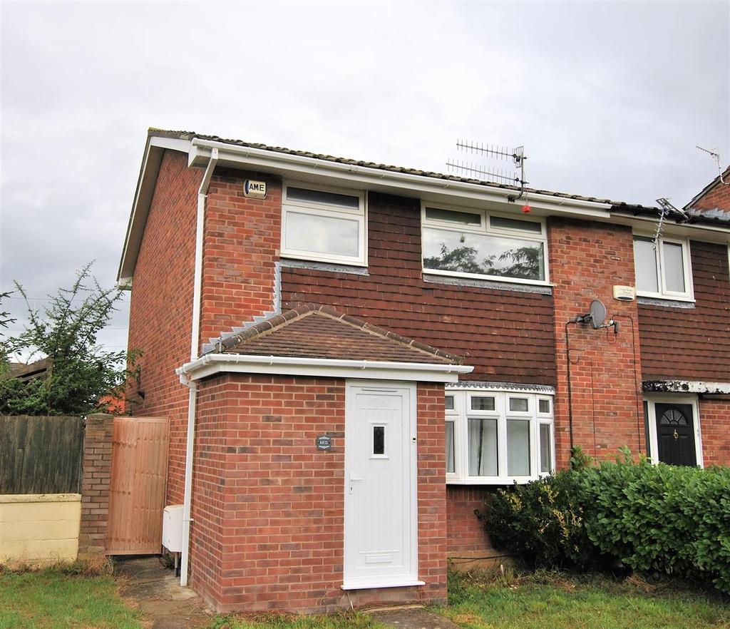 Mile Walk, Whitchurch 3 bed end of terrace house £270,000