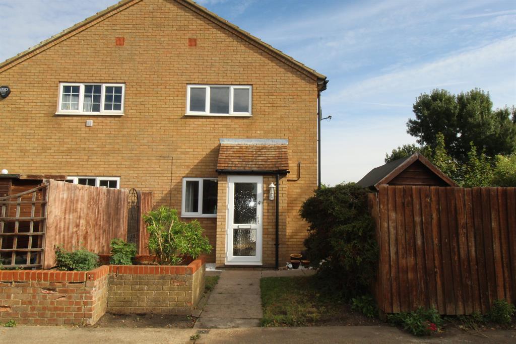 Westell Close, Baldock, Herts, SG7 6RY 1 bed terraced house £825 pcm