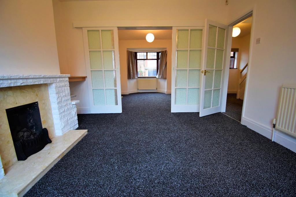 Slater Avenue, Derby 3 bed semidetached house £850 pcm (£196 pw)