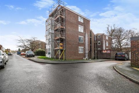 2 bedroom flat for sale, Willowfield, Harlow