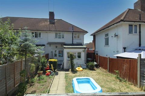17 Avon Close, Sutton, SM1 4PT