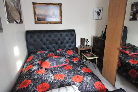 23 Rushdene, London, SE2 9RP
