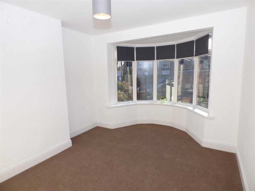 Closefield Grove, Monkseaton 2 bed apartment to rent £750 pcm (£173 pw)