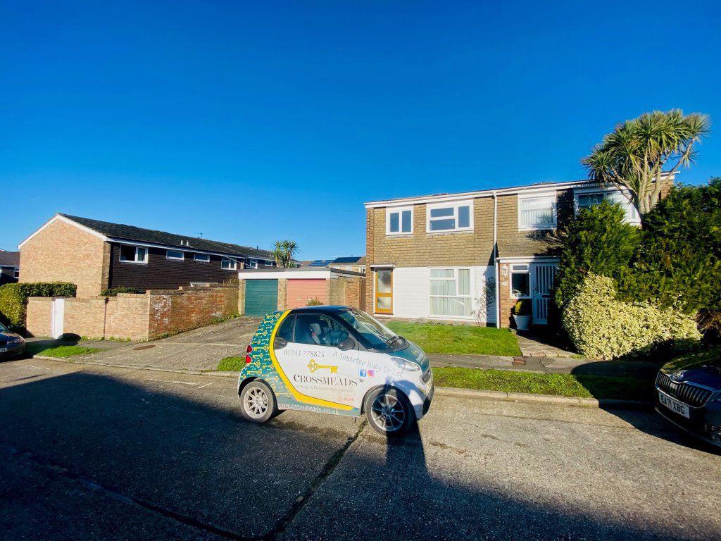 Little Breach, Chichester 3 bed house £1,350 pcm (£312 pw)