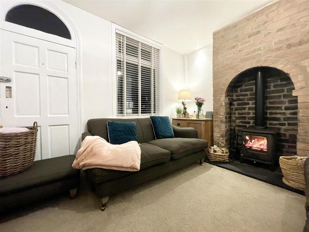 Cherry Street, Halesowen 3 bed terraced house £217,500