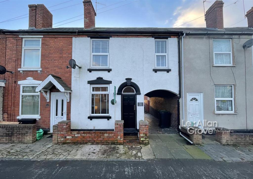 Cherry Street, Halesowen 3 bed terraced house £217,500