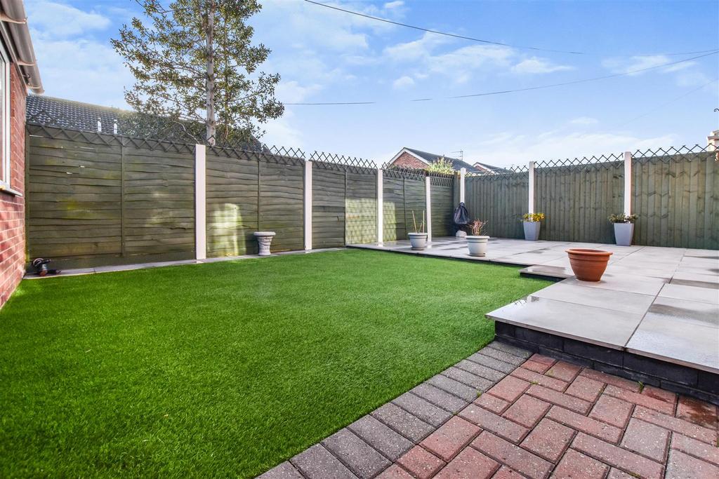 Maplewood Avenue, Hull 4 bed detached house for sale £273,000