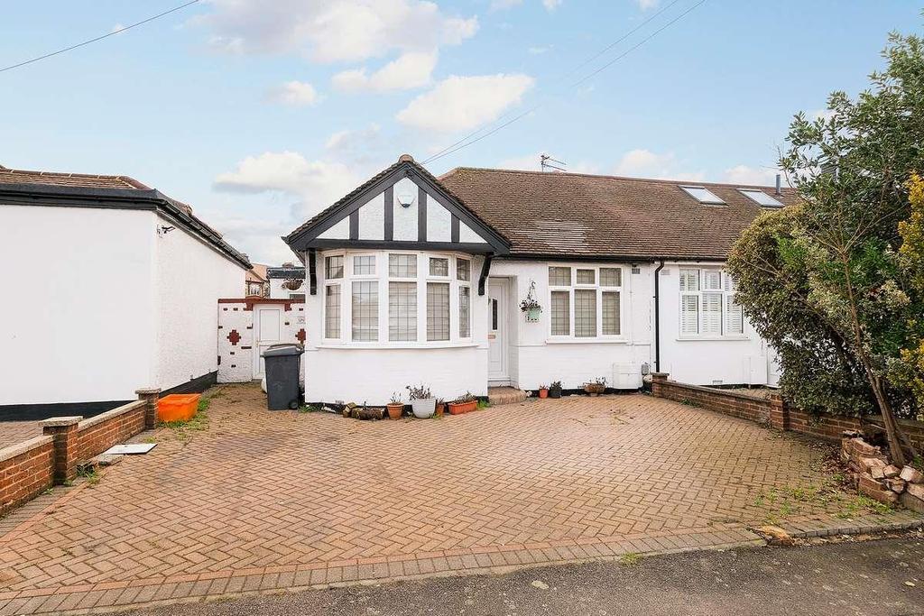 Waltham Way, London 2 bed semidetached bungalow £585,000