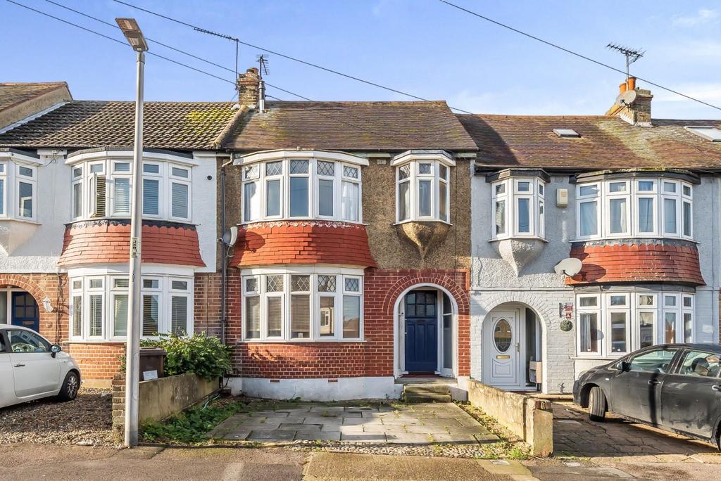 Jackson Avenue, Rochester 3 bed terraced house £360,000