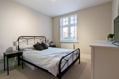 4, Nightingale Court The Galleries, Warley, Brentwood, CM14 5FZ