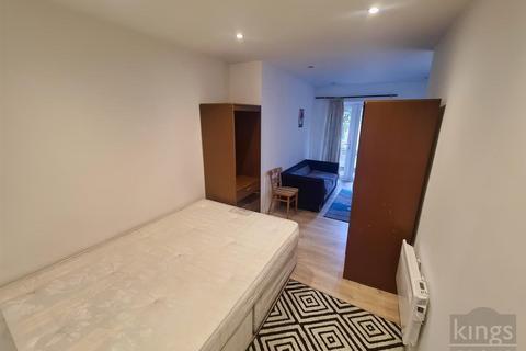 104 Finnis Street, London, E2 0DX