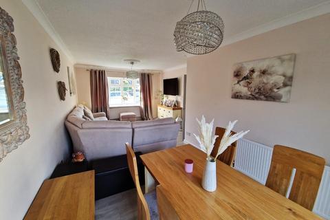 46 Eleanor Close, Pencoed, Bridgend, CF35 6RD
