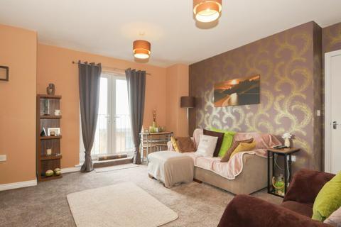 17, Horton House Chapman Road, Thornbury, Bradford, BD3 7FE