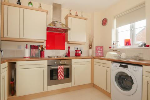 17, Horton House Chapman Road, Thornbury, Bradford, BD3 7FE