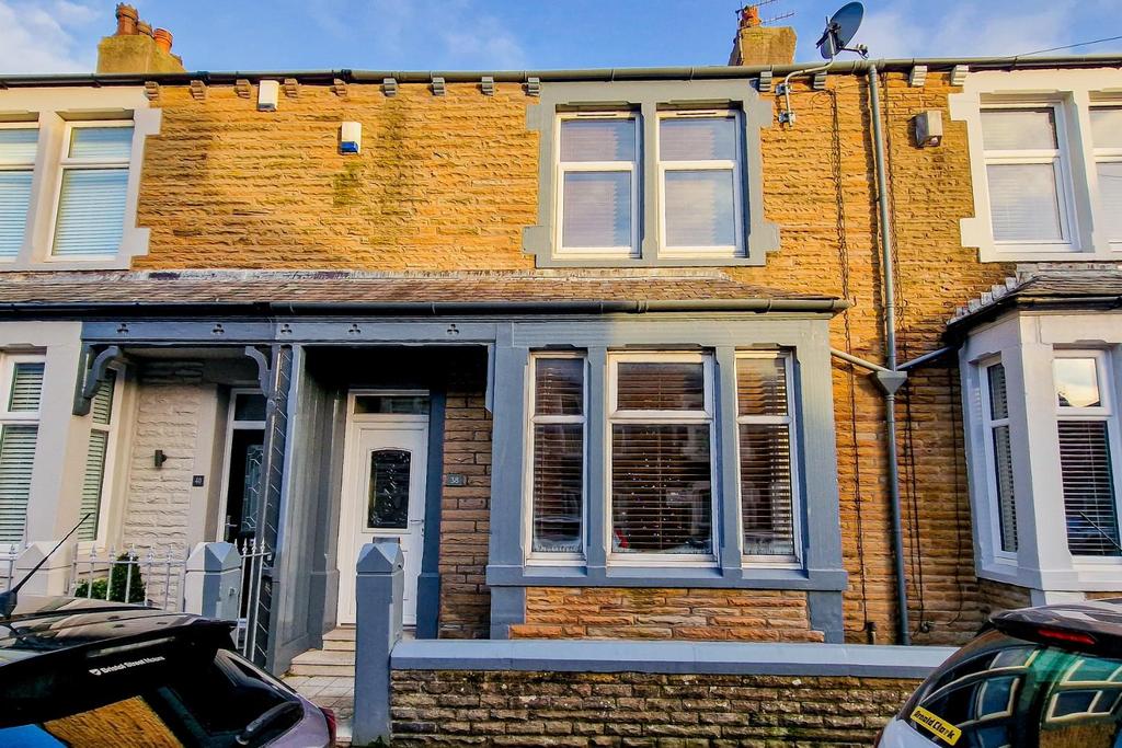 Gray Street, Workington 2 bed terraced house £650 pcm (£150 pw)