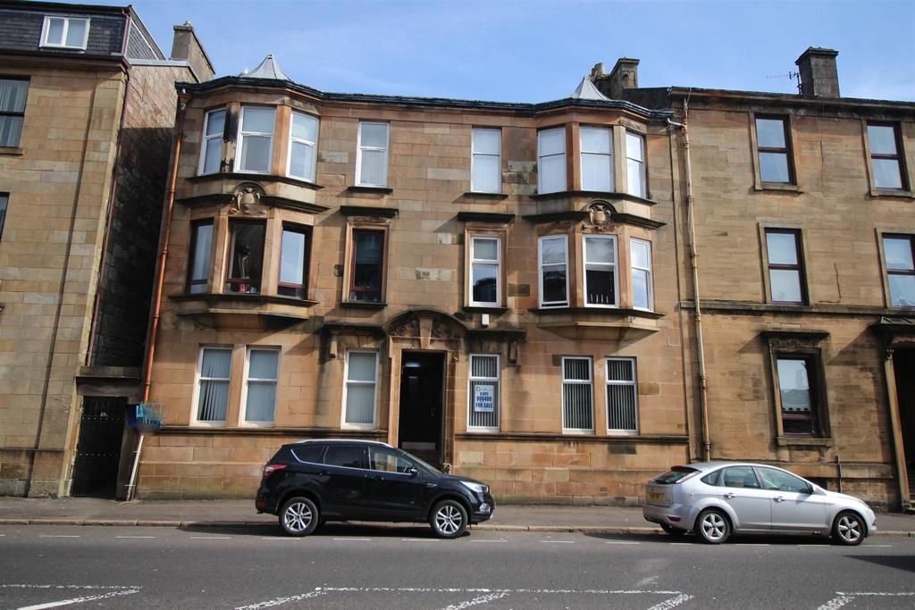 Brougham Street, Greenock 2 bed flat £105,000