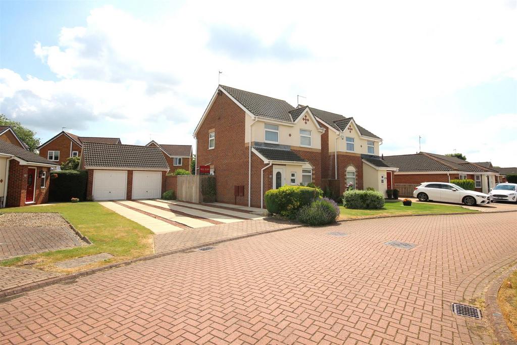 Marchant Close, Beverley 3 bed detached house for sale £259,500