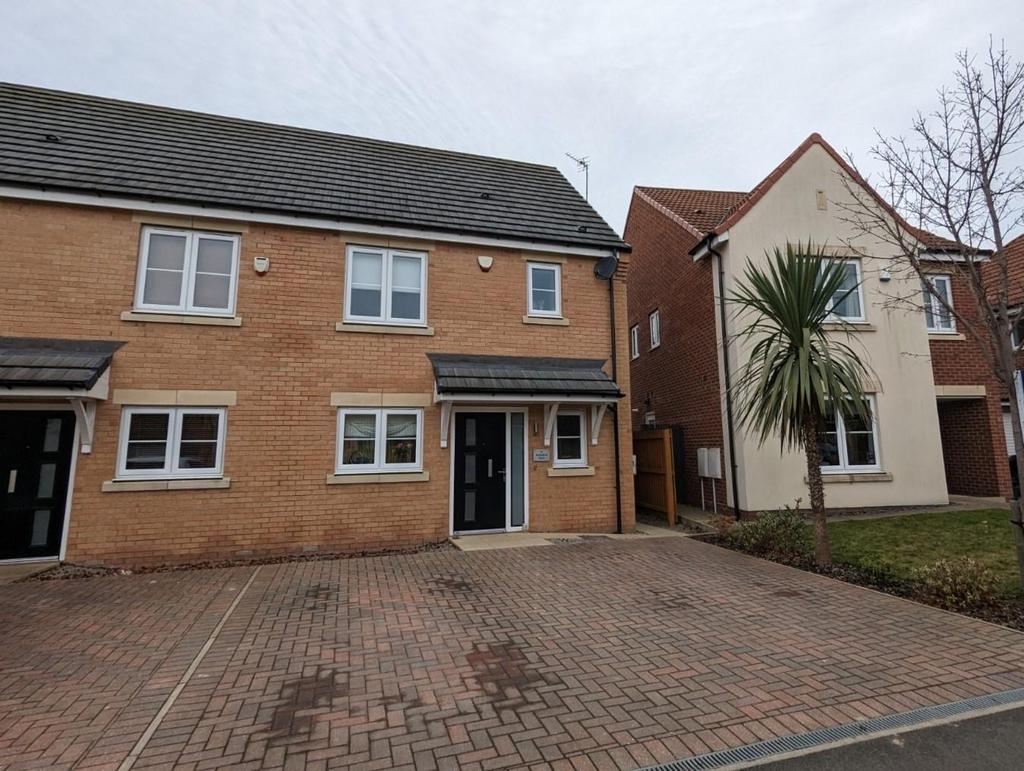 Rushyford Drive, Chilton, Ferryhill 3 bed semidetached house £155,000