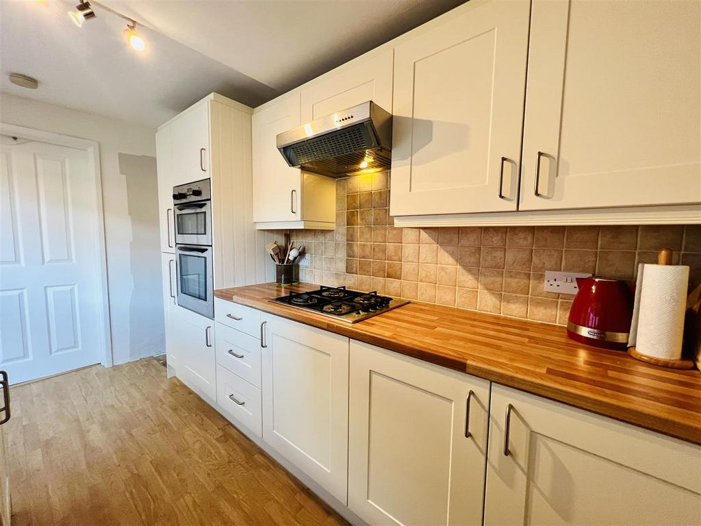 Borough Road, Altrincham 3 bed terraced house for sale £400,000