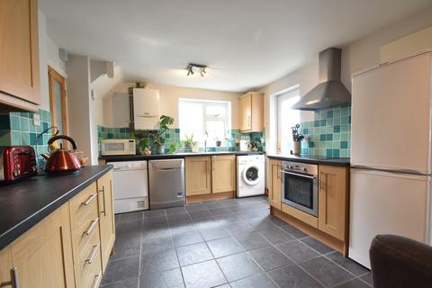 105 Edgewood Drive, Luton, LU2 8ER