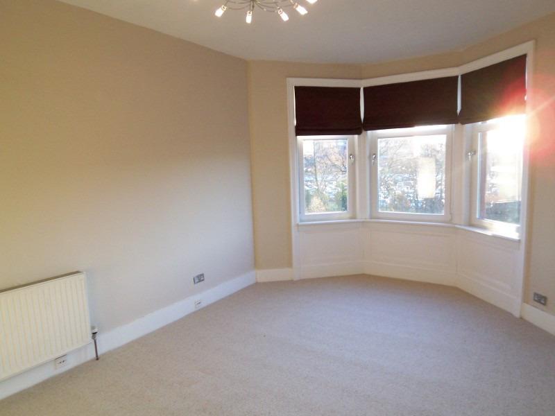 2/2 7 Spean Street, Cathcart, Glasgow, G44 4AS 1 bed flat £775 pcm (£
