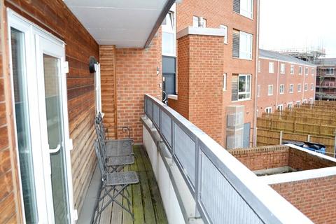 2 bedroom flat to rent, Stockport Road, Grove Village, Manchester, Greater Manchester, M13