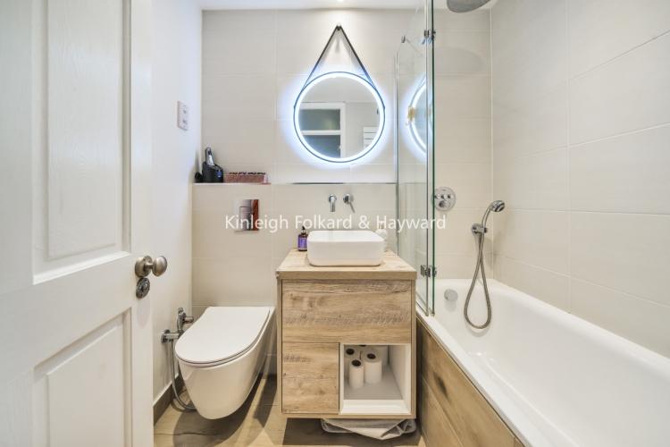 7341917d-650c-4f6...