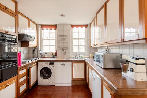 3 bedroom flat for sale - Campden Hill Gate, London, W8