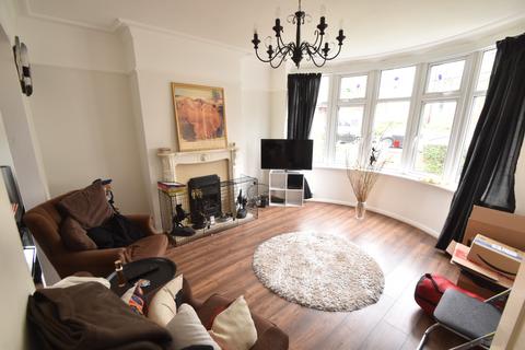 77 Wardown Crescent, Luton, LU2 7JT