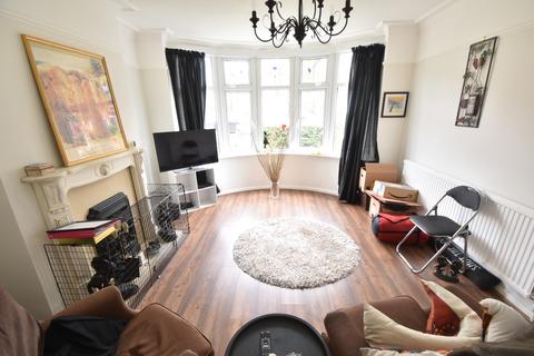 77 Wardown Crescent, Luton, LU2 7JT