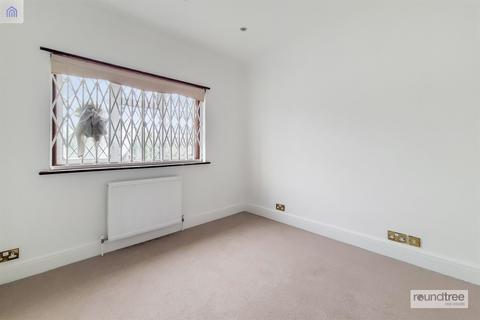 21 Allington Road, London, NW4 3EA