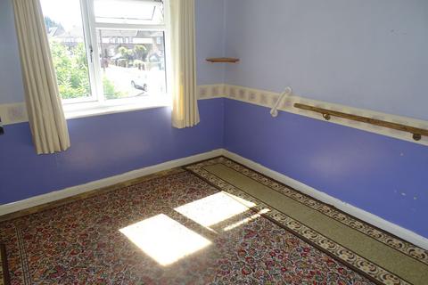 128 Brookside Avenue, Ashford, TW15 3LY