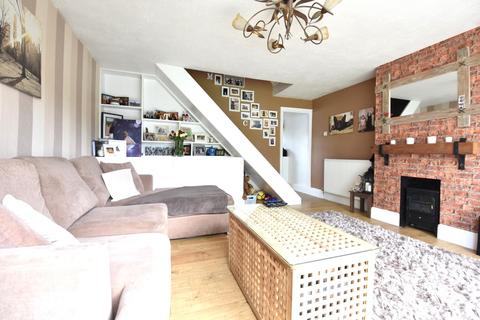8 Dorel Close, Luton, LU2 7JH