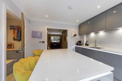 106 Horsecroft Road, Hemel Hempstead, HP1 1PX
