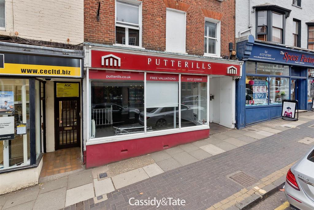 Holywell Hill, St. Albans Retail property (high street) £1,667 pcm (£