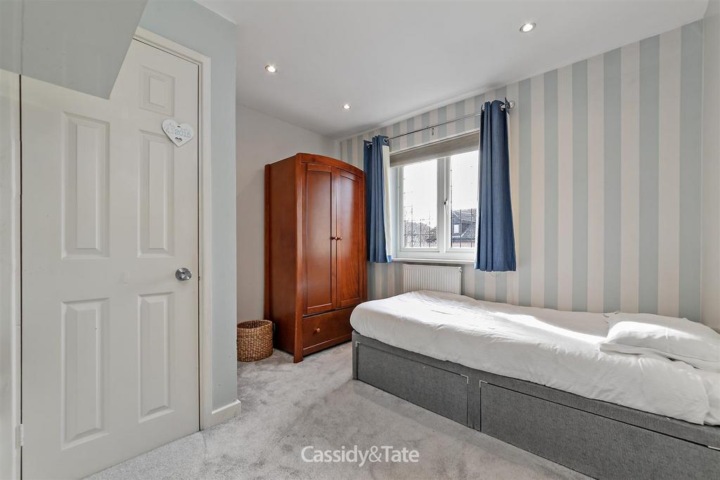 1 Regent Close-32.jpg