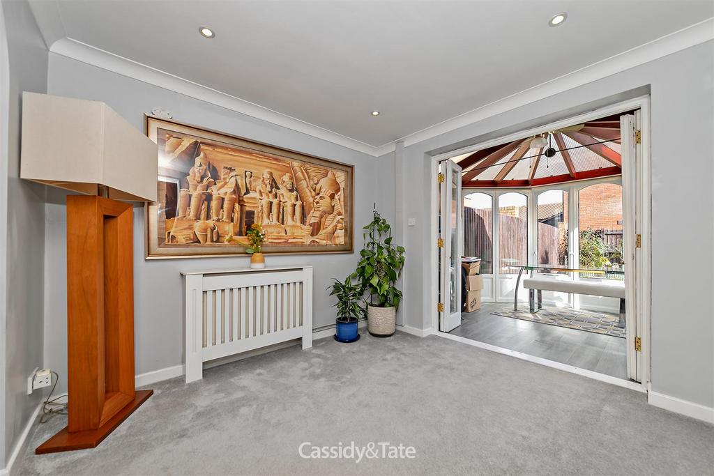 1 Regent Close-18.jpg