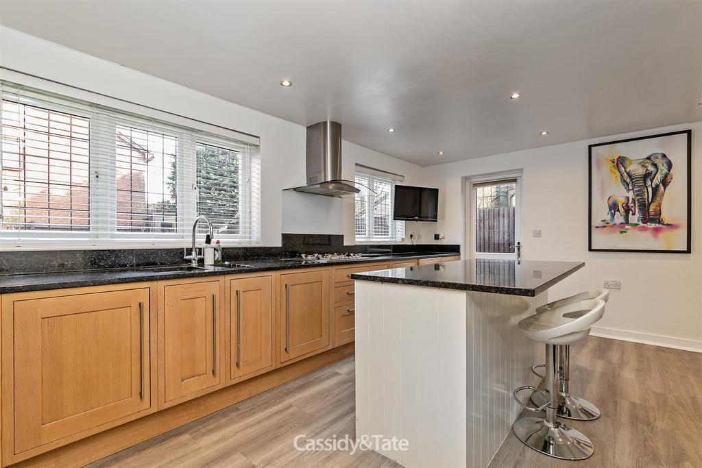 1 Regent Close-23.jpg