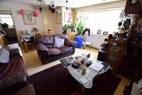 1, Idenbury Court Downs Road, Luton, LU1 1QW