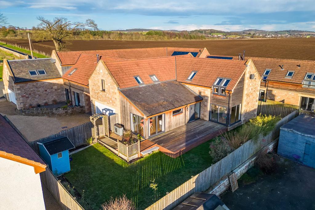 The Barn, Russell Mains Farm, Cupar, Fife, KY15 4 bed house for sale