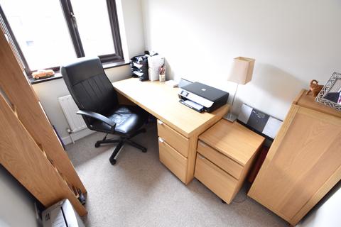 2 Lorimer Close, Luton, LU2 7RL