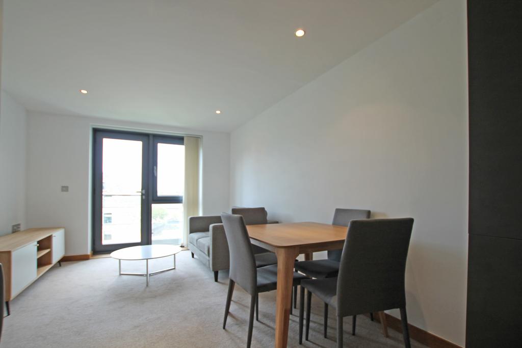 Victoria Mills, Salts Mill Road, Shipley, Bradford, BD17 1 bed flat £
