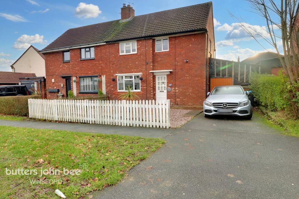 Dunkirk Avenue, Winsford 3 bed semidetached house £160,000